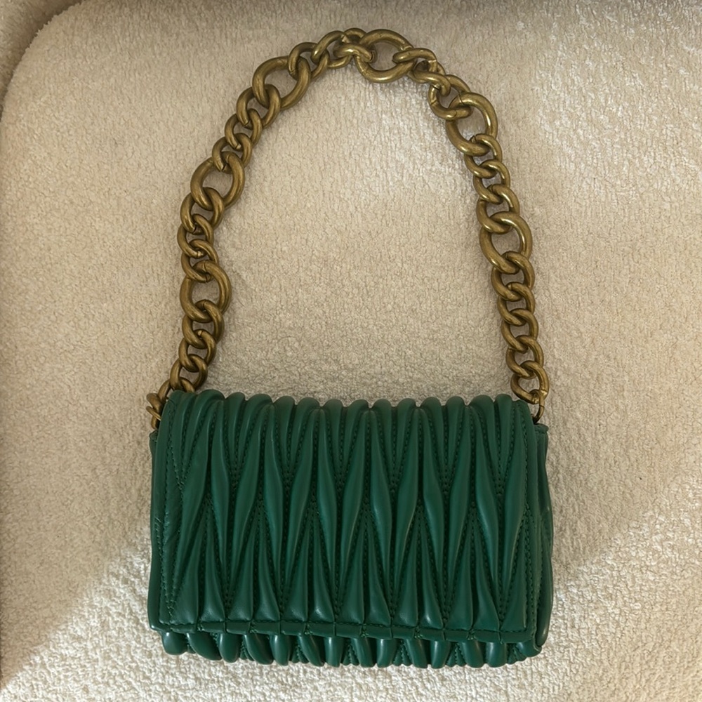 Emerald green shoulder bag